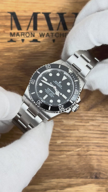 Rolex Submariner No Date 124060 / 2021 / Full Set / Neuwertig