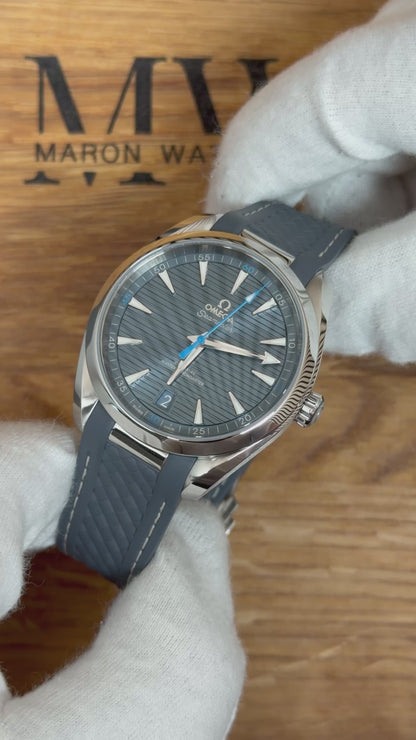 Omega Seamaster Aqua Terra Blau-Grau / 2026 / Full Set / Top Zustand