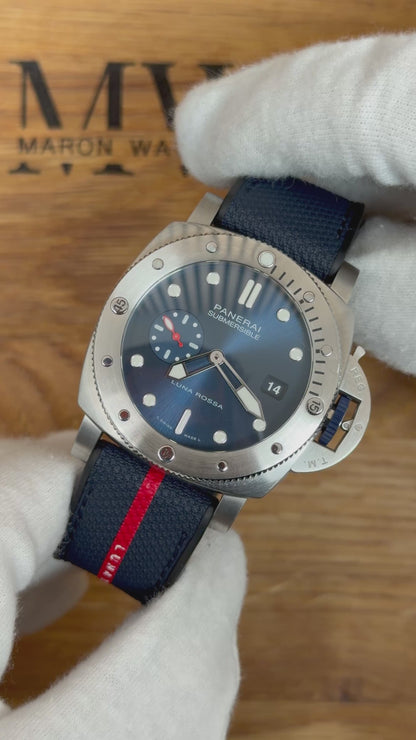 Panerai Luminor Submersible Luna Rossa / 2022 / Full Set / Sehr gut